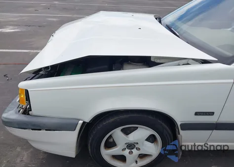 1997 Volvo 850 T5 z USA, uszkodzony, nr VIN YV1LS5726V1366102